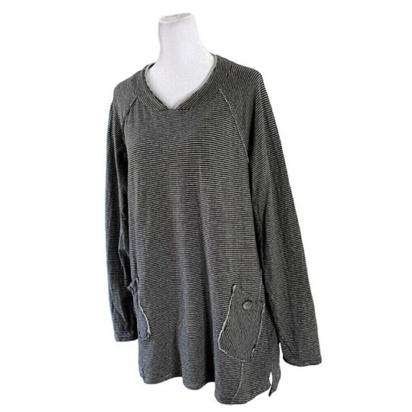 Soft Surroundings Gray Striped Vneck Tunic Size Large - Picture 4 of 8